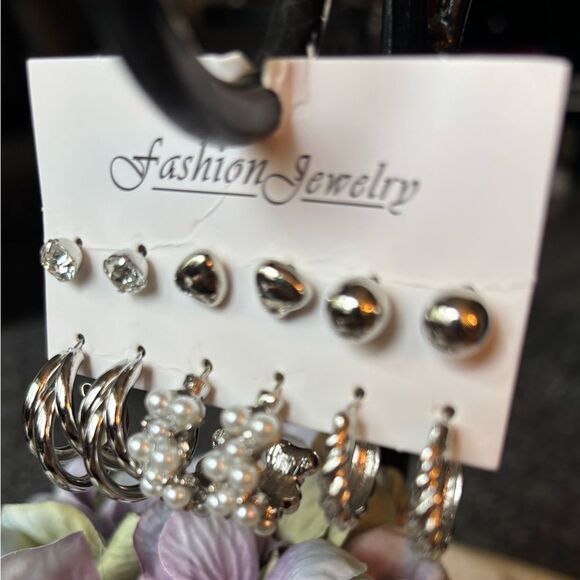 6 NEW! Multipack Silvertone Earrings Set for Women Hypoallergenic Studs NWT - Picture 2 of 6